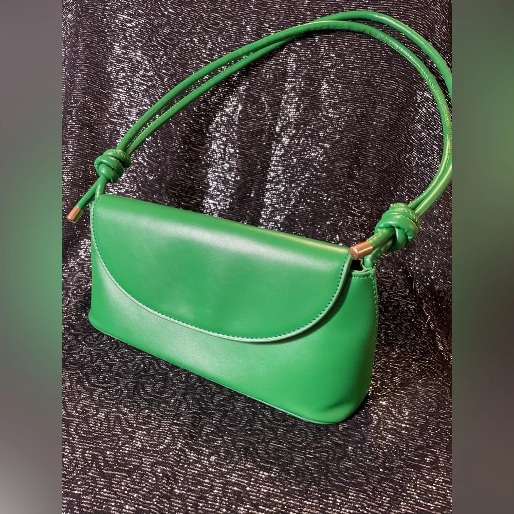 Green Knot-Handle Shoulder Bag - Picture 8 of 9